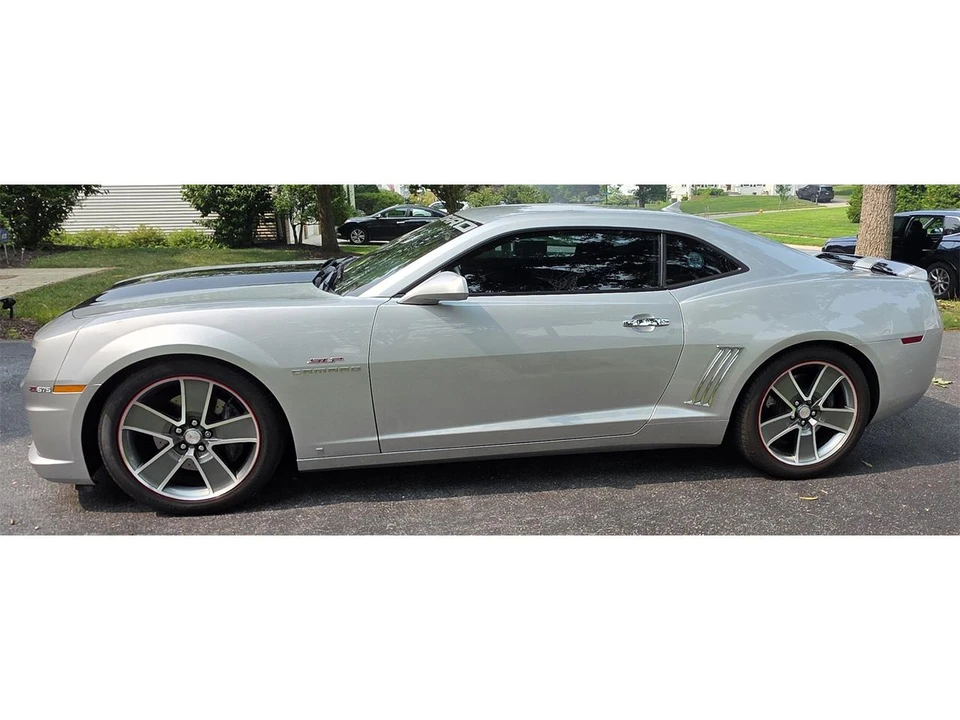 2010 Chevrolet Camaro ZL1 5th Gen - Image 9 of 31