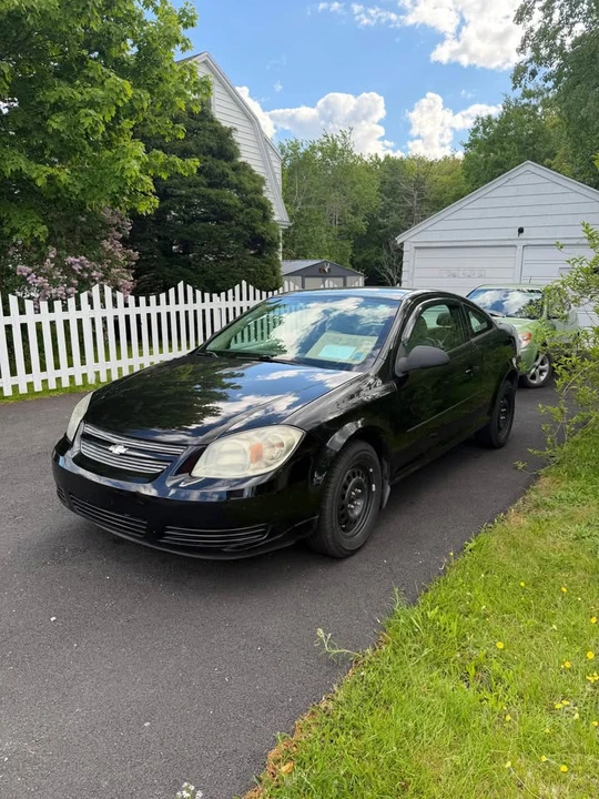 2010 Chevrolet Cobalt 1st Gen - Image 2 of 5