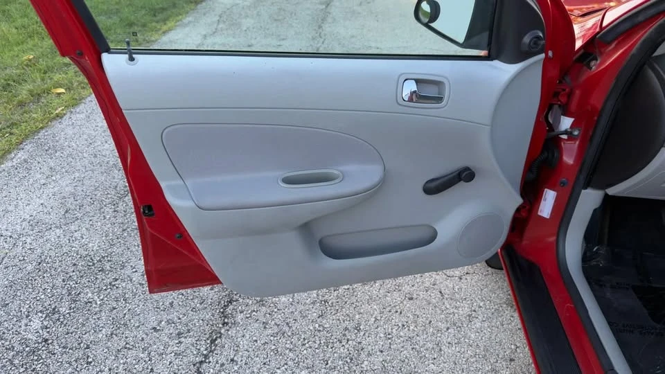 2010 Chevrolet Cobalt 1st Gen - Image 18 of 20