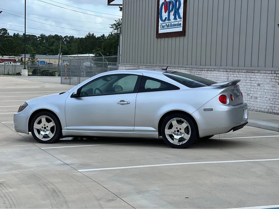 2010 Chevrolet Cobalt 1st Gen - Image 5 of 8