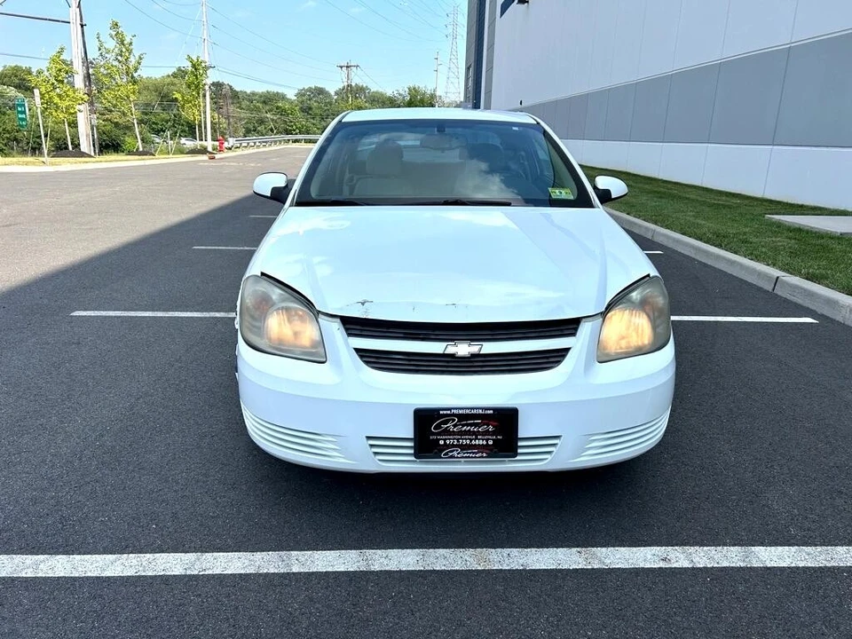 2010 Chevrolet Cobalt 2nd Gen - Image 2 of 12