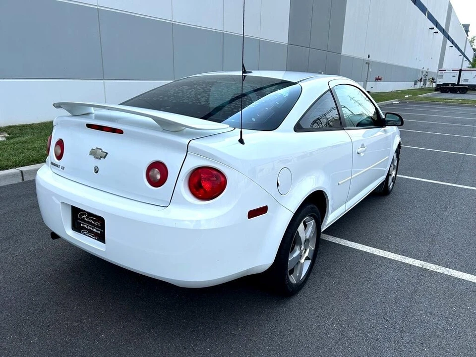 2010 Chevrolet Cobalt 2nd Gen - Image 4 of 12