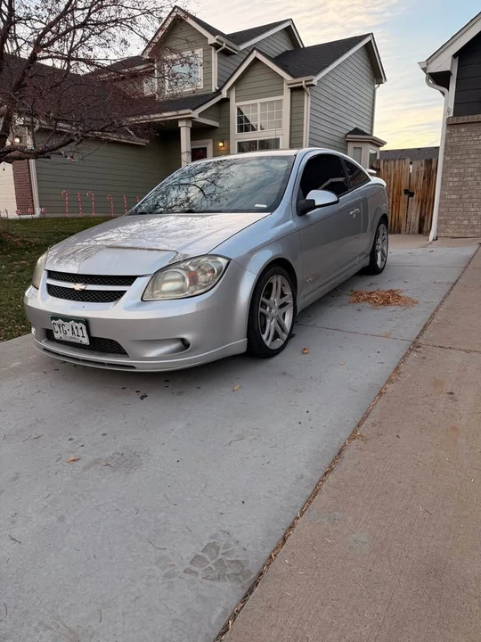 2010 Chevrolet Cobalt 1st Gen - Image 2 of 12