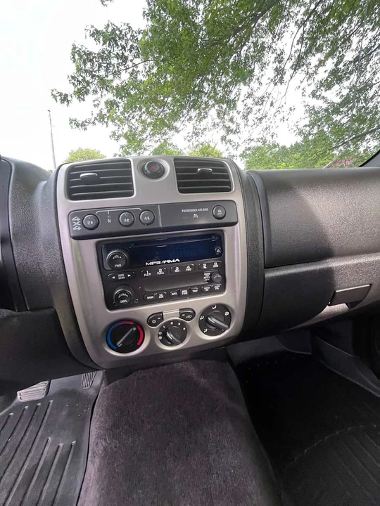 2010 Chevrolet Colorado 1st Gen - Image 12 of 20