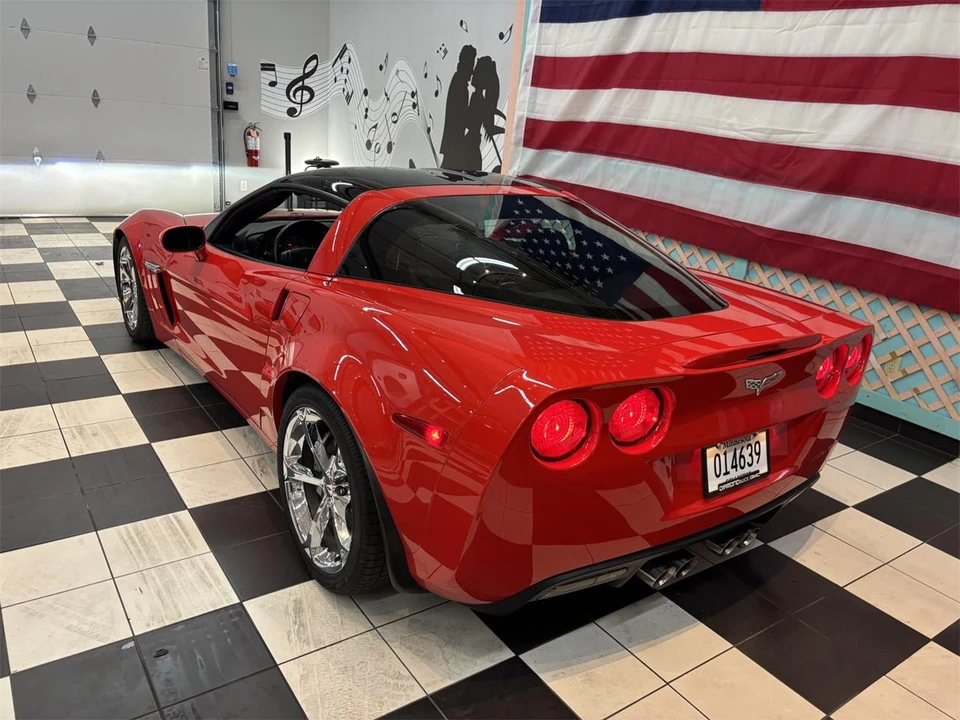 2010 Chevrolet Corvette C6 - Image 3 of 31