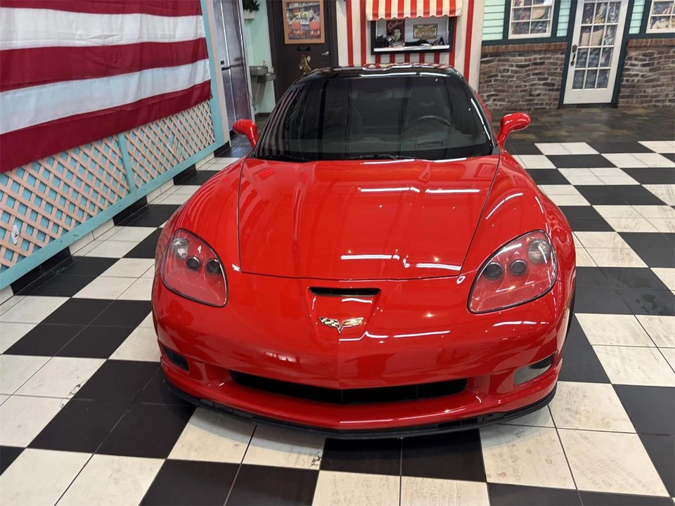 2010 Chevrolet Corvette C6 - Image 12 of 31