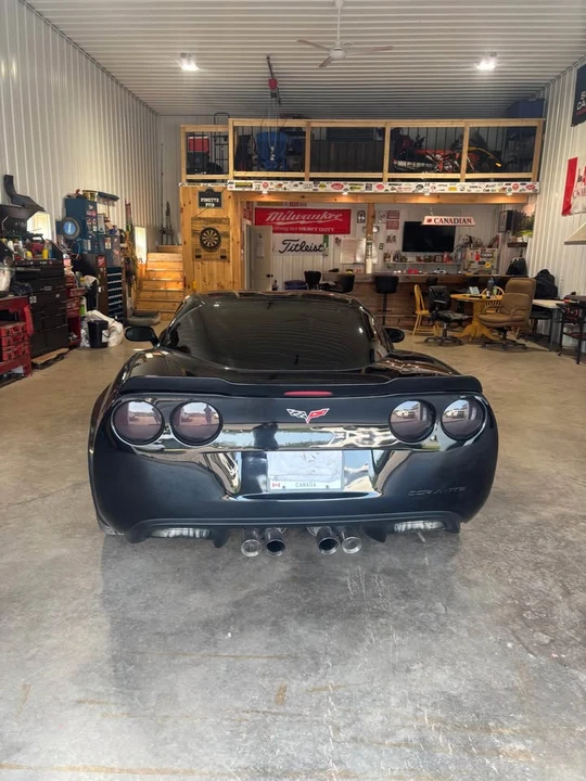 2010 Chevrolet Corvette C6 - Image 5 of 8