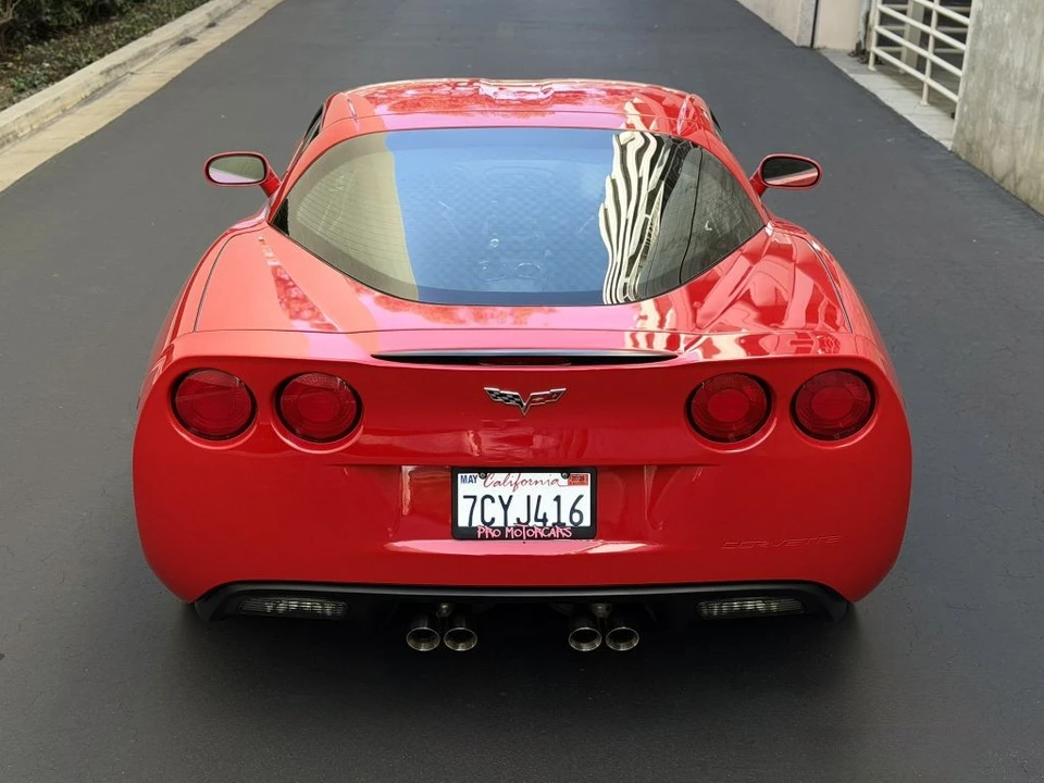 2010 Chevrolet Corvette C6 - Image 20 of 21