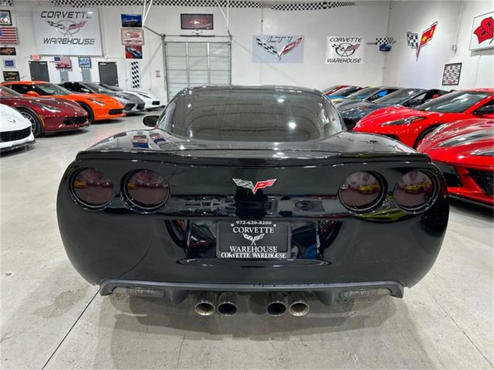 2010 Chevrolet Corvette C6 - Image 19 of 30
