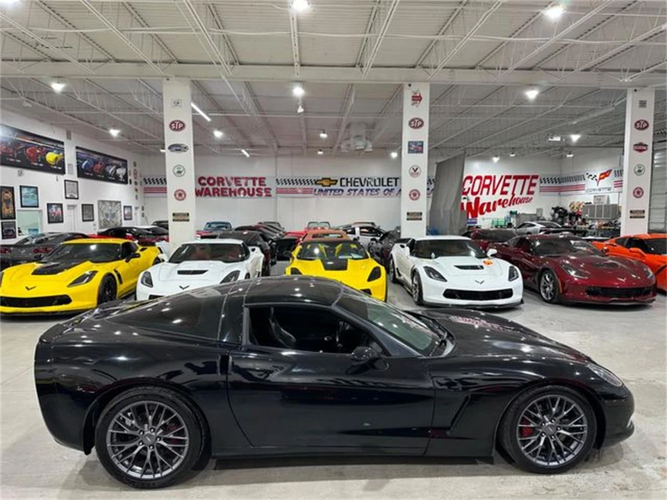 2010 Chevrolet Corvette C6 - Image 5 of 30