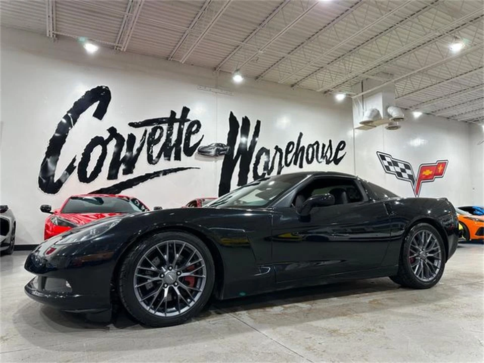 2010 Chevrolet Corvette C6 - Image 24 of 30