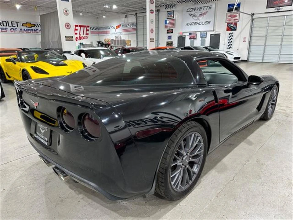 2010 Chevrolet Corvette C6 - Image 27 of 30