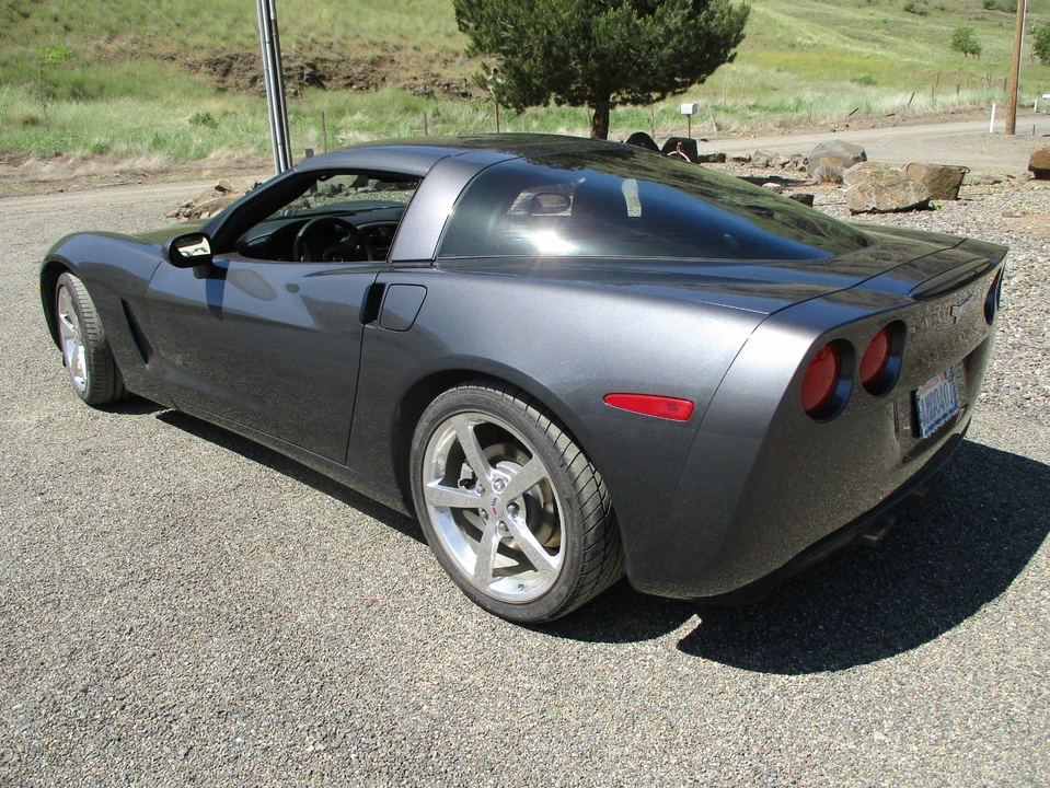 2010 Chevrolet Corvette C6 - Image 7 of 31