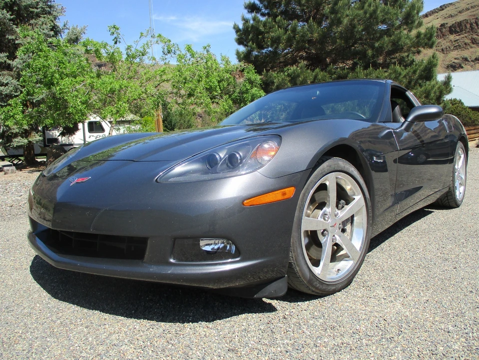 2010 Chevrolet Corvette C6 - Image 2 of 31