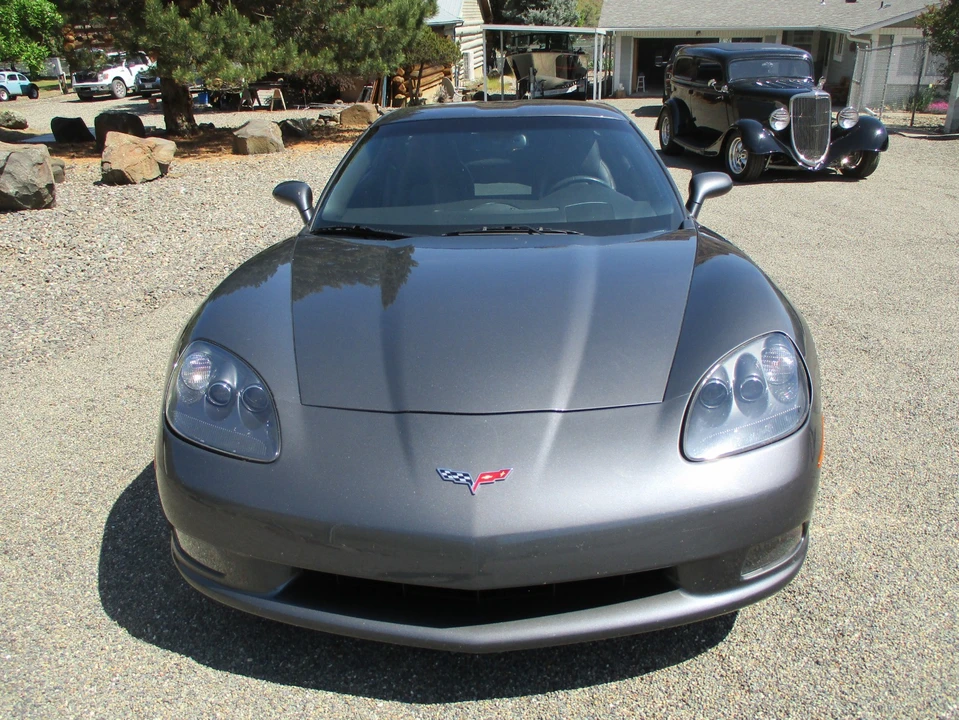 2010 Chevrolet Corvette C6 - Image 29 of 31