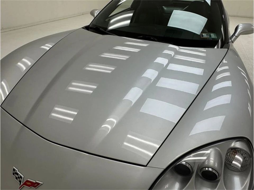 2010 Chevrolet Corvette C6 - Image 27 of 31