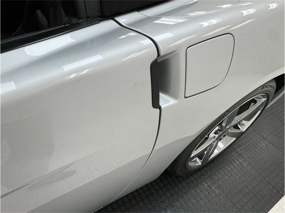 2010 Chevrolet Corvette C6 - Image 20 of 31