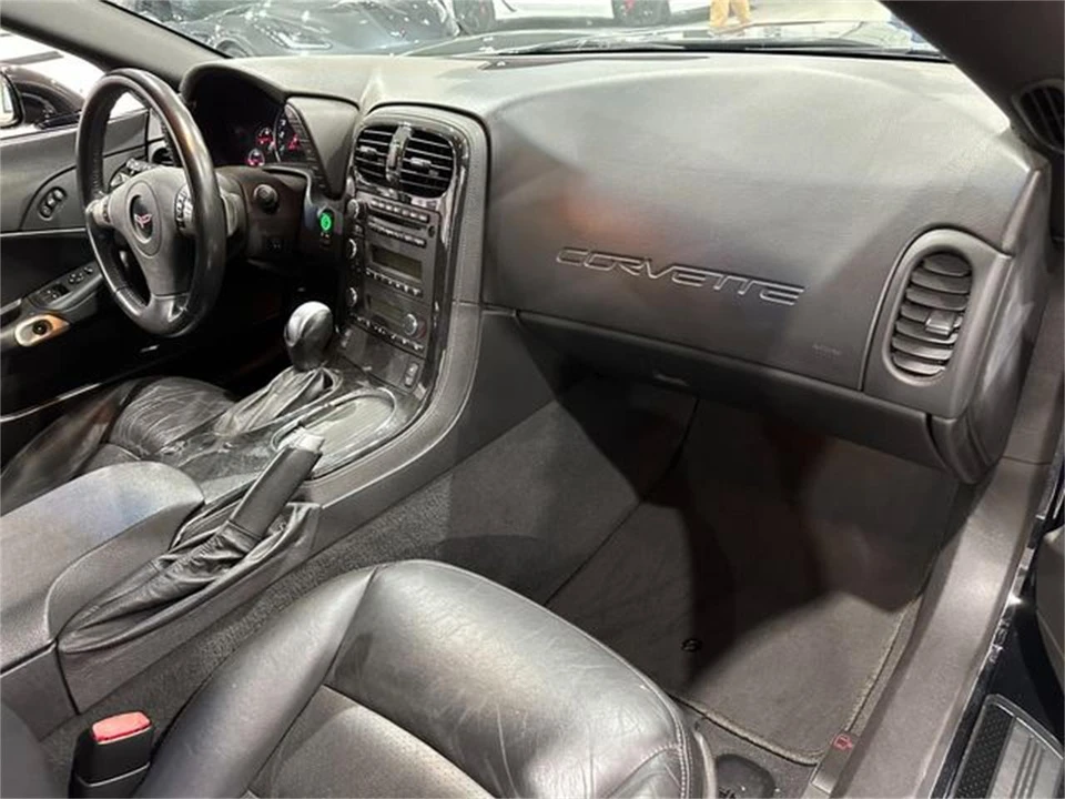 2010 Chevrolet Corvette C6 - Image 9 of 10