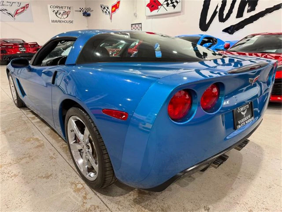 2010 Chevrolet Corvette C6 - Image 3 of 10