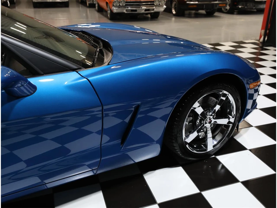 2010 Chevrolet Corvette C6 - Image 22 of 31