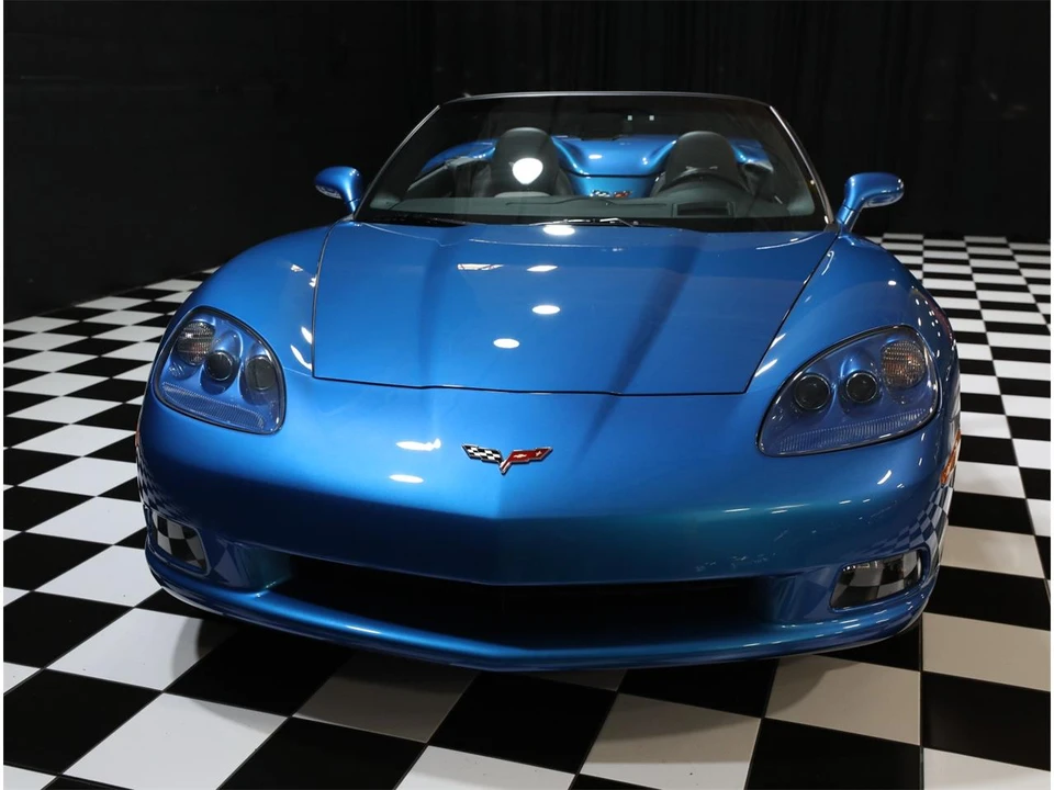 2010 Chevrolet Corvette C6 - Image 18 of 31