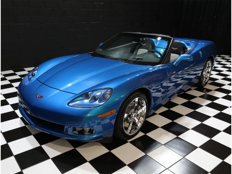 2010 Chevrolet Corvette C6 - Image 13 of 31