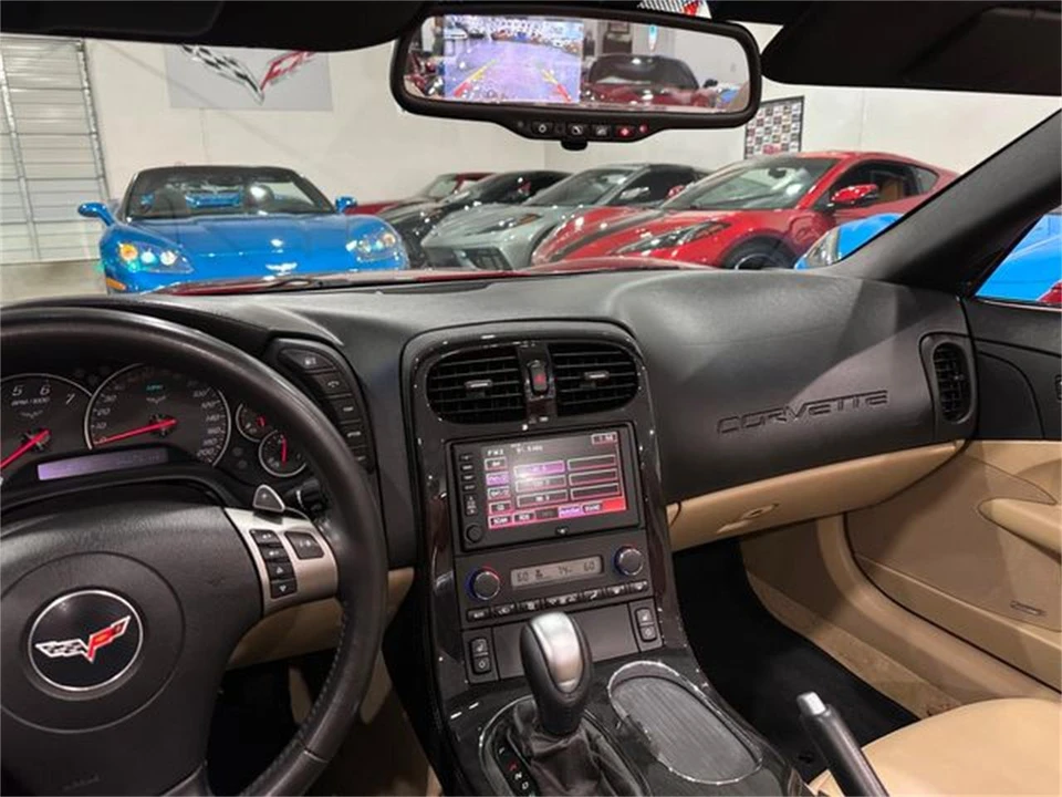 2010 Chevrolet Corvette C6 - Image 18 of 30
