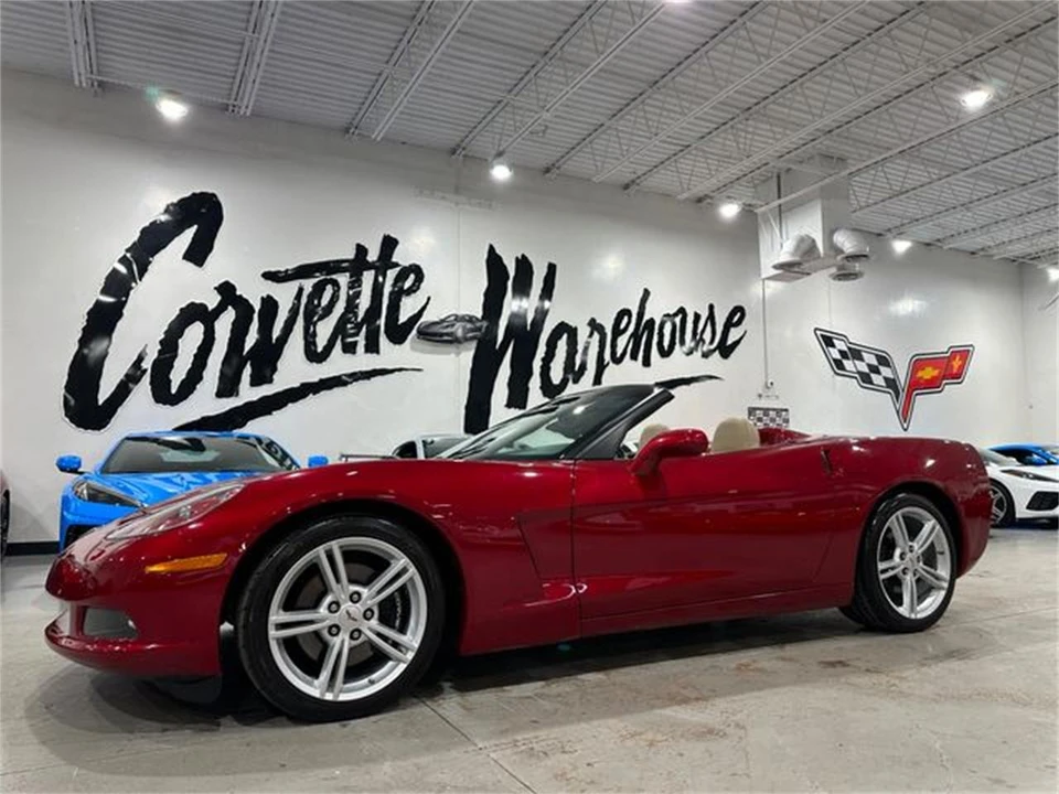 2010 Chevrolet Corvette C6 - Image 22 of 30