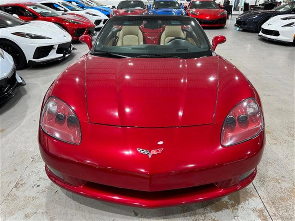 2010 Chevrolet Corvette C6 - Image 28 of 30