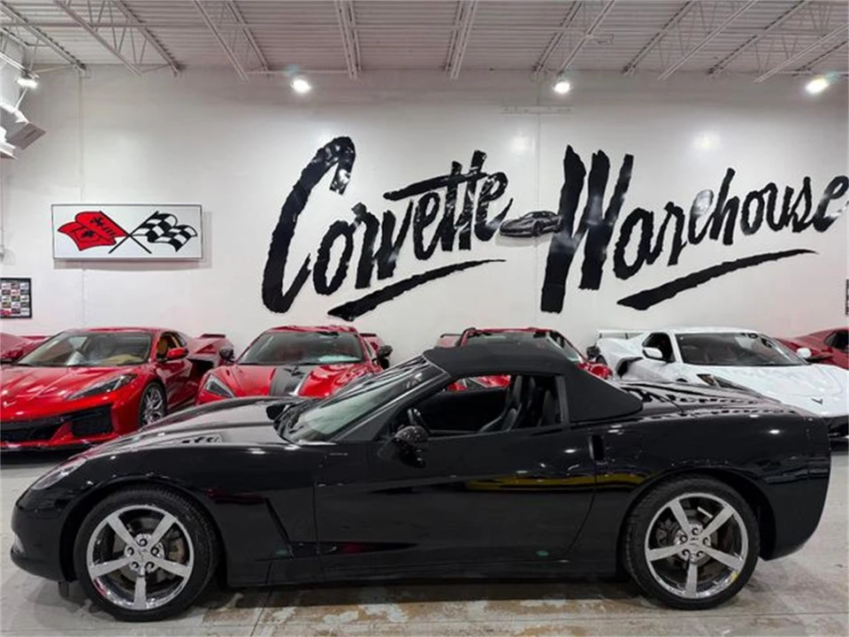 2010 Chevrolet Corvette C6 - Image 2 of 10