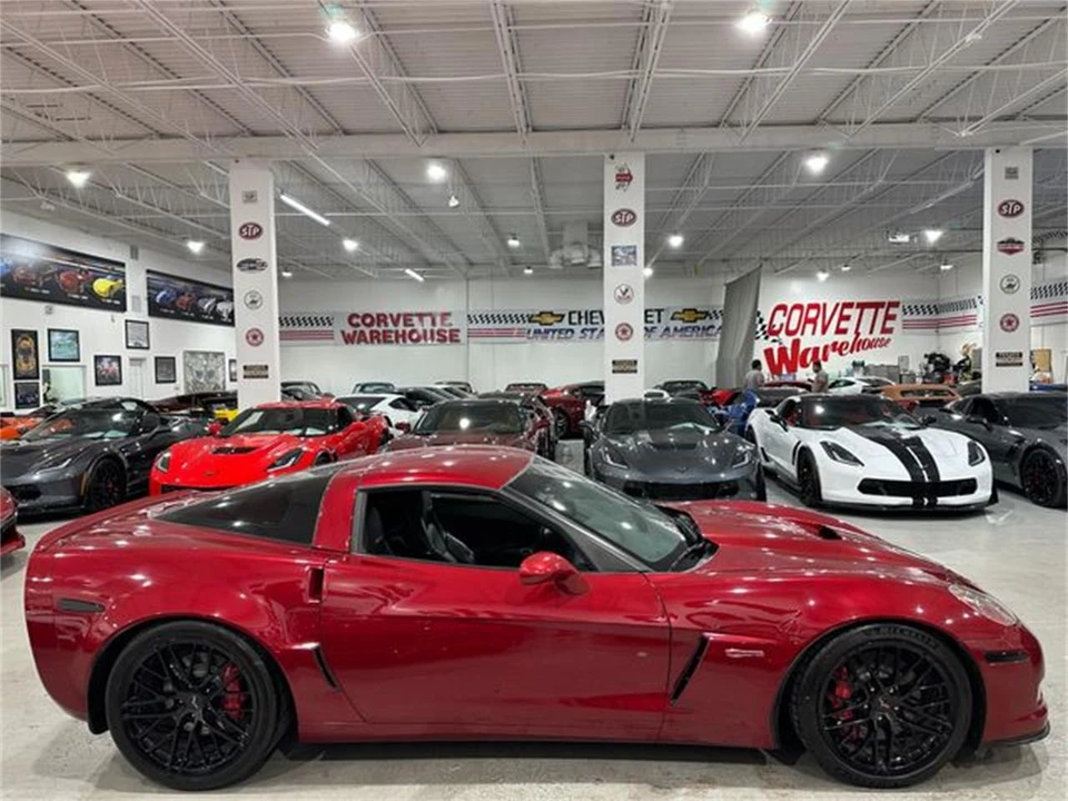 2010 Chevrolet Corvette C6 - Image 5 of 10