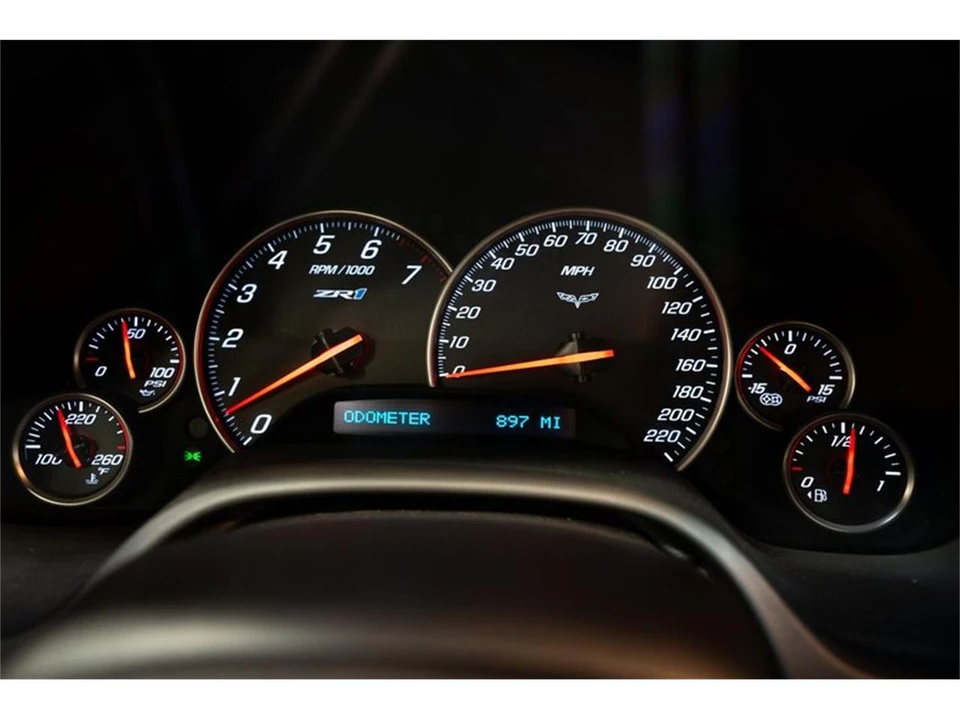 2010 Chevrolet Corvette C6 - Image 10 of 25