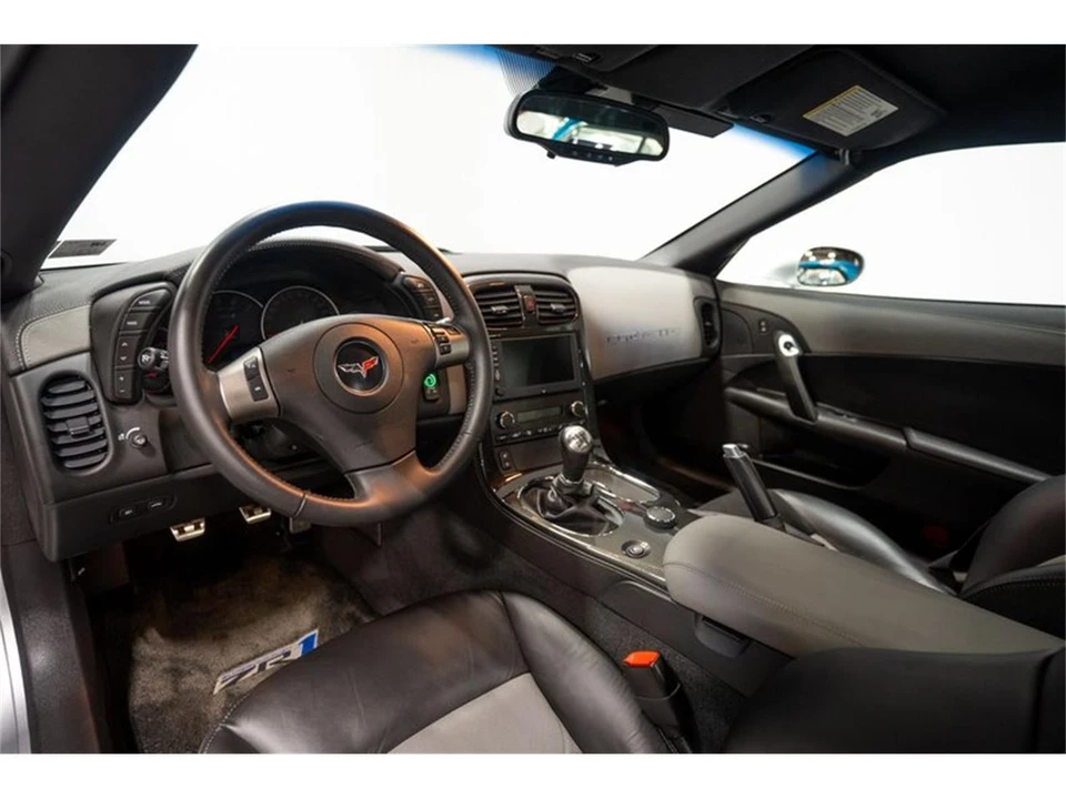 2010 Chevrolet Corvette C6 - Image 8 of 25