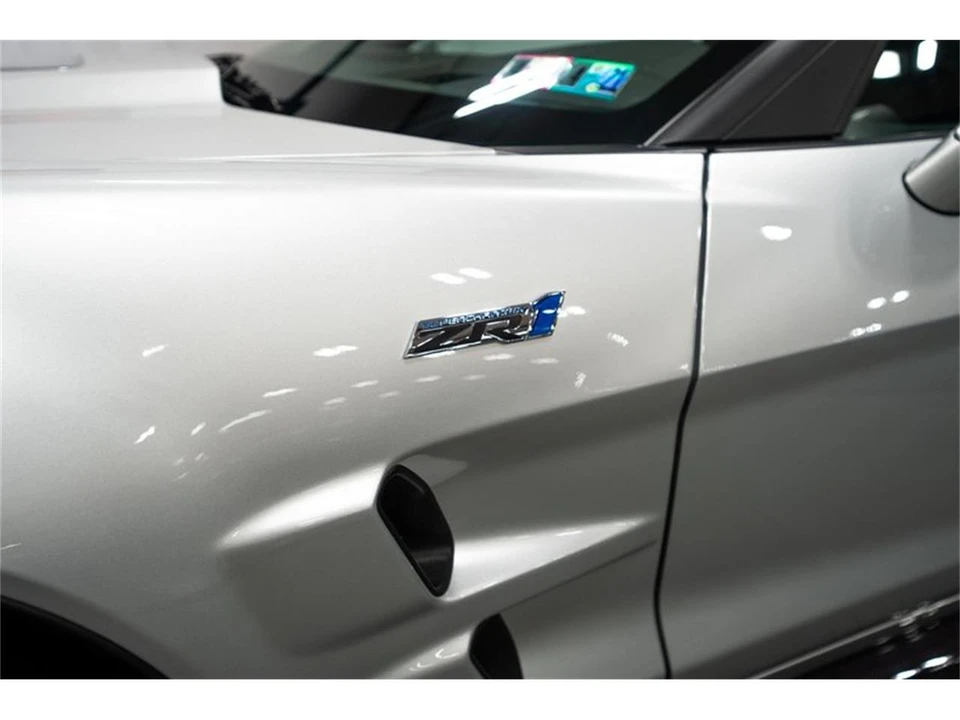 2010 Chevrolet Corvette C6 - Image 24 of 25