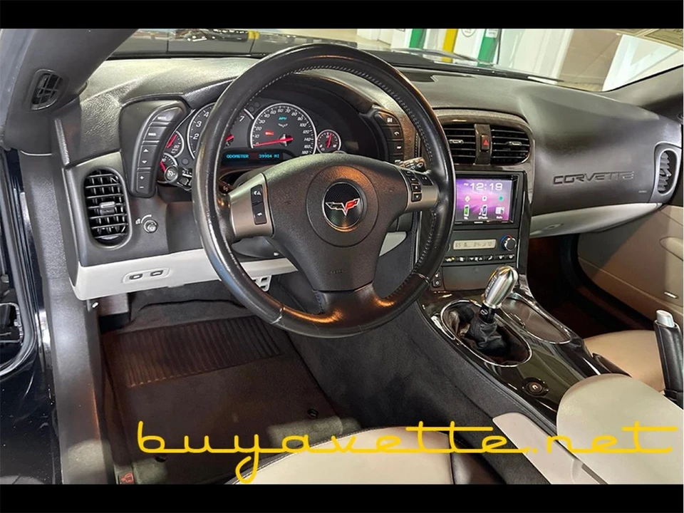 2010 Chevrolet Corvette C6 - Image 14 of 31