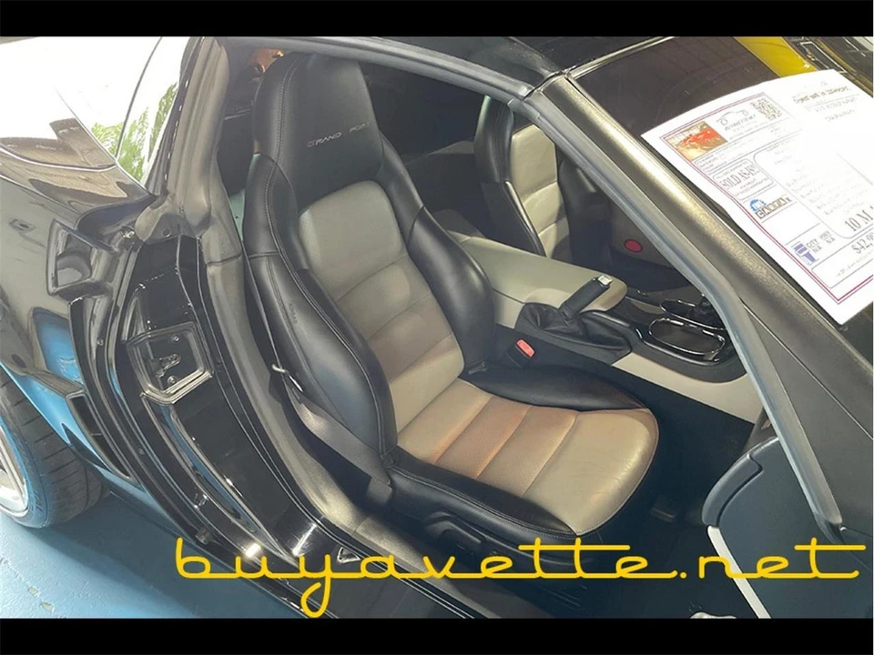 2010 Chevrolet Corvette C6 - Image 20 of 31
