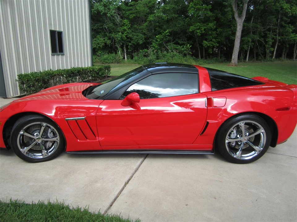 2010 Chevrolet Corvette C6 - Image 9 of 31