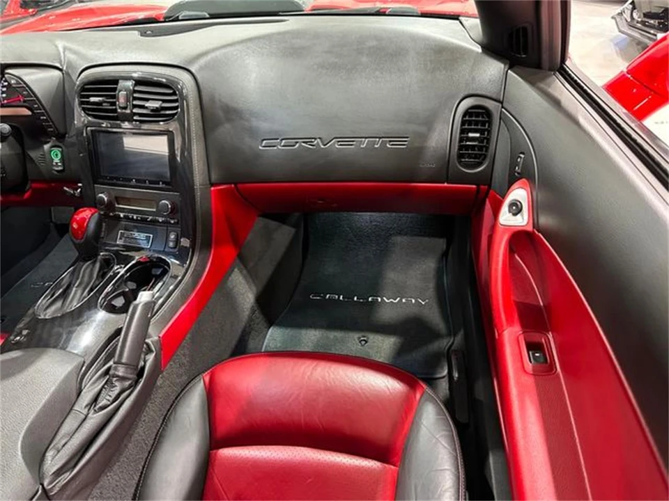 2010 Chevrolet Corvette C6 - Image 19 of 30
