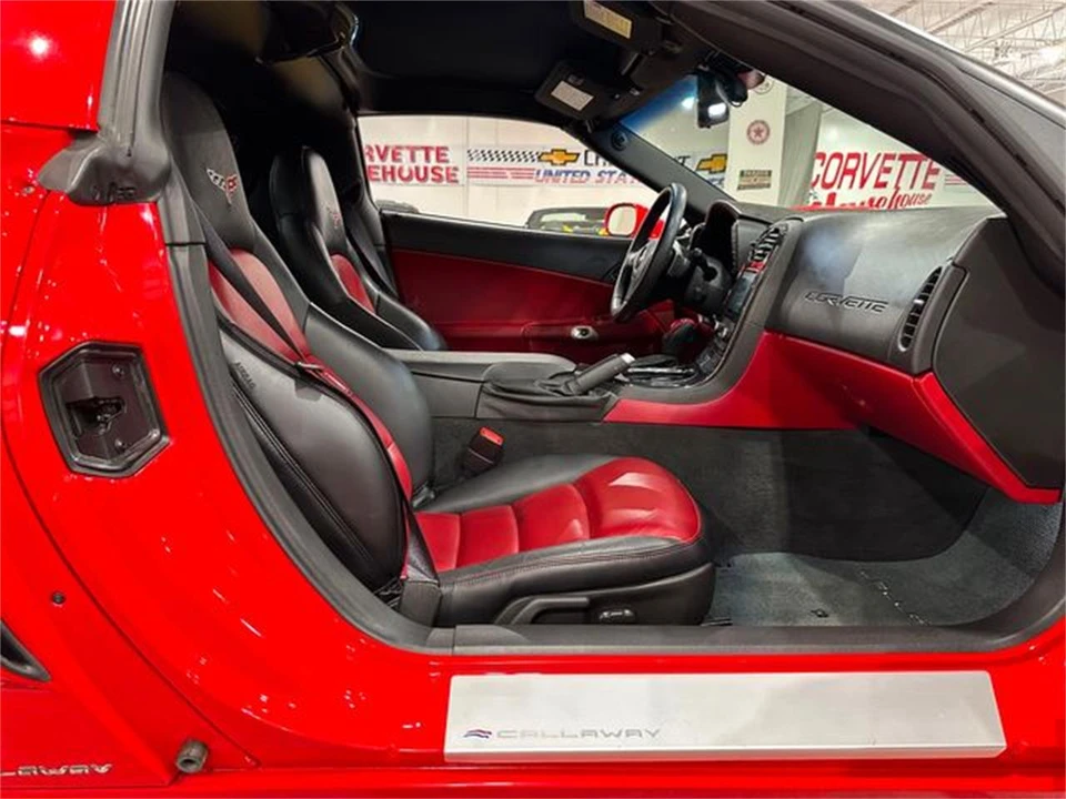 2010 Chevrolet Corvette C6 - Image 11 of 30