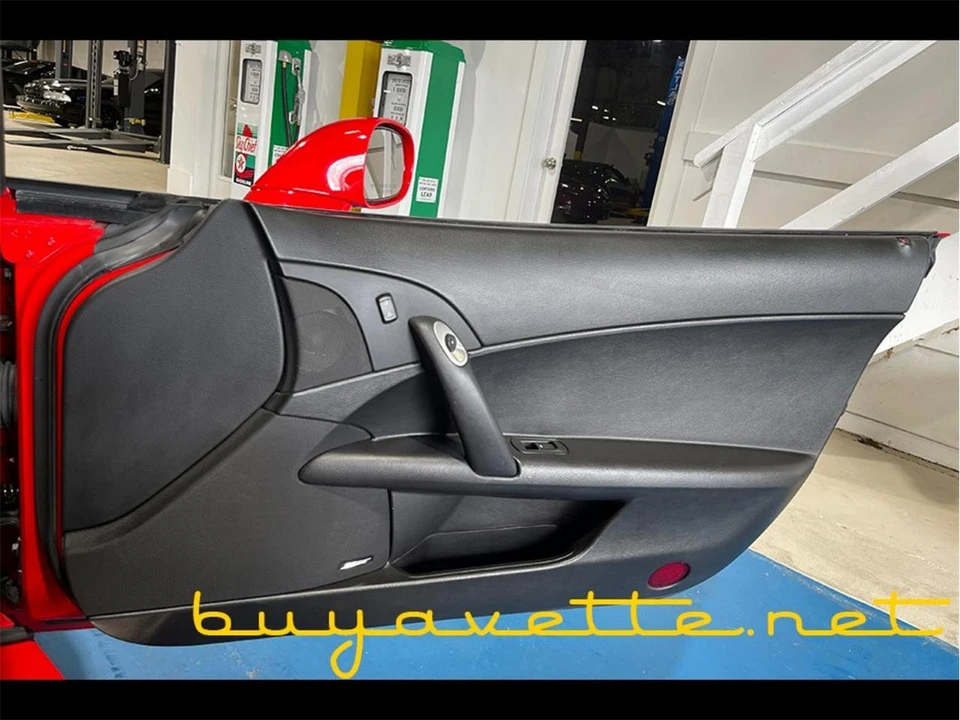 2010 Chevrolet Corvette C6 - Image 25 of 31