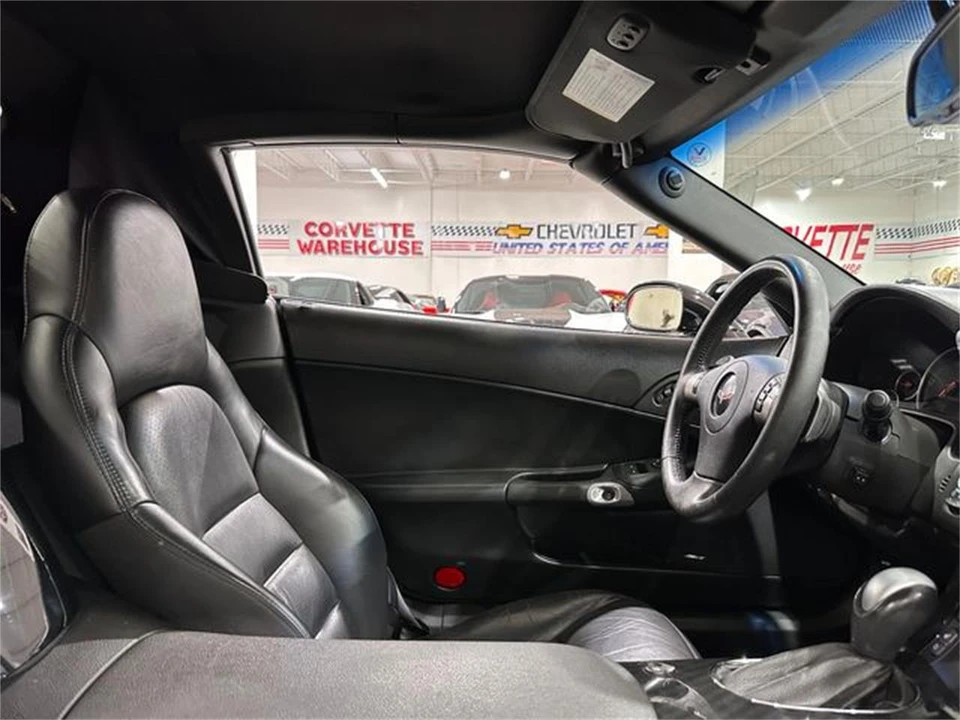 2010 Chevrolet Corvette C6 - Image 16 of 27