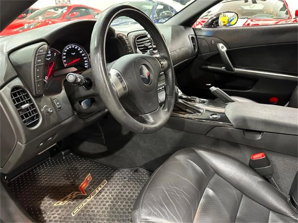 2010 Chevrolet Corvette C6 - Image 11 of 27