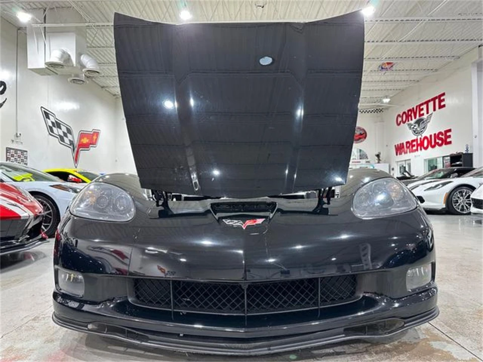 2010 Chevrolet Corvette C6 - Image 25 of 27