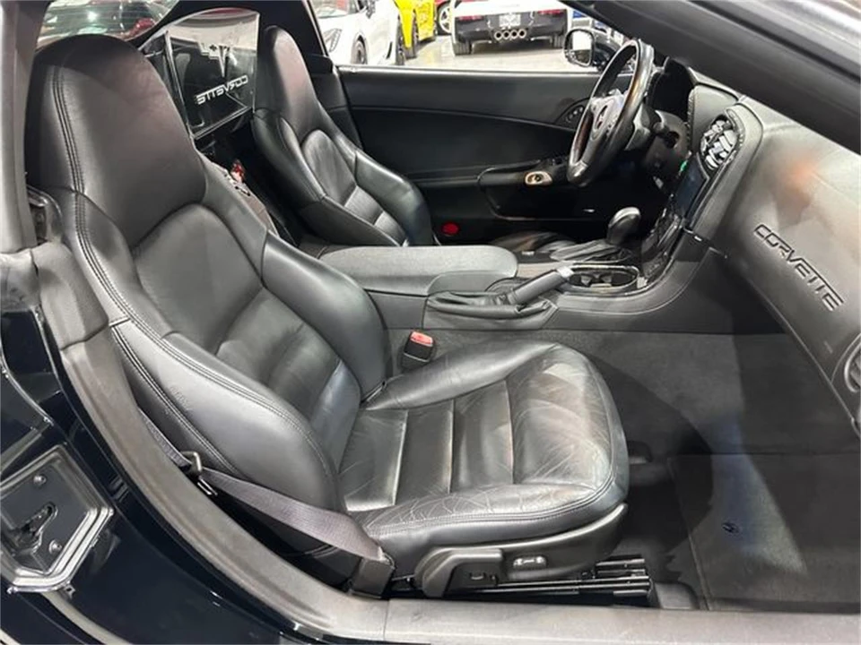 2010 Chevrolet Corvette C6 - Image 18 of 30