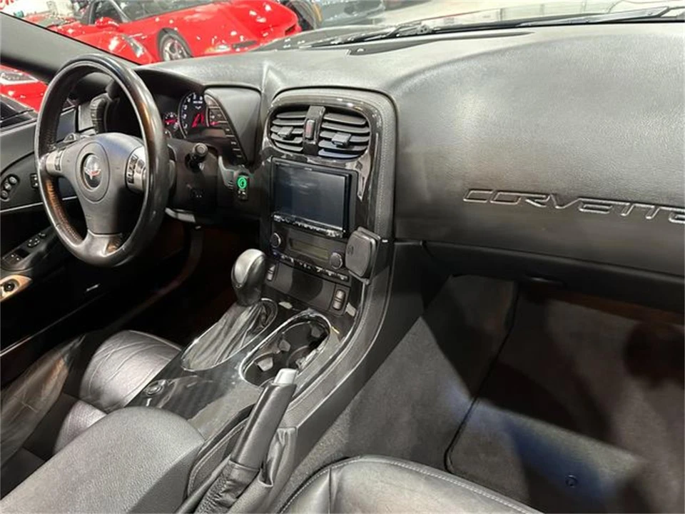 2010 Chevrolet Corvette C6 - Image 14 of 30