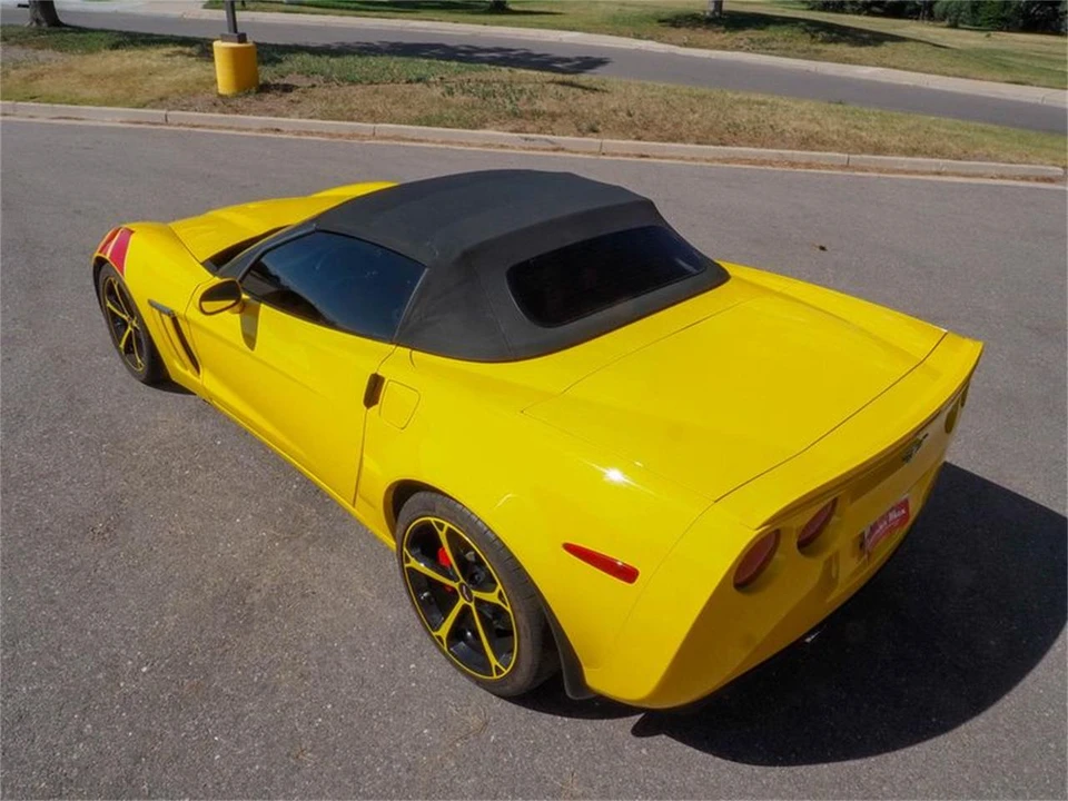 2010 Chevrolet Corvette C6 - Image 14 of 31