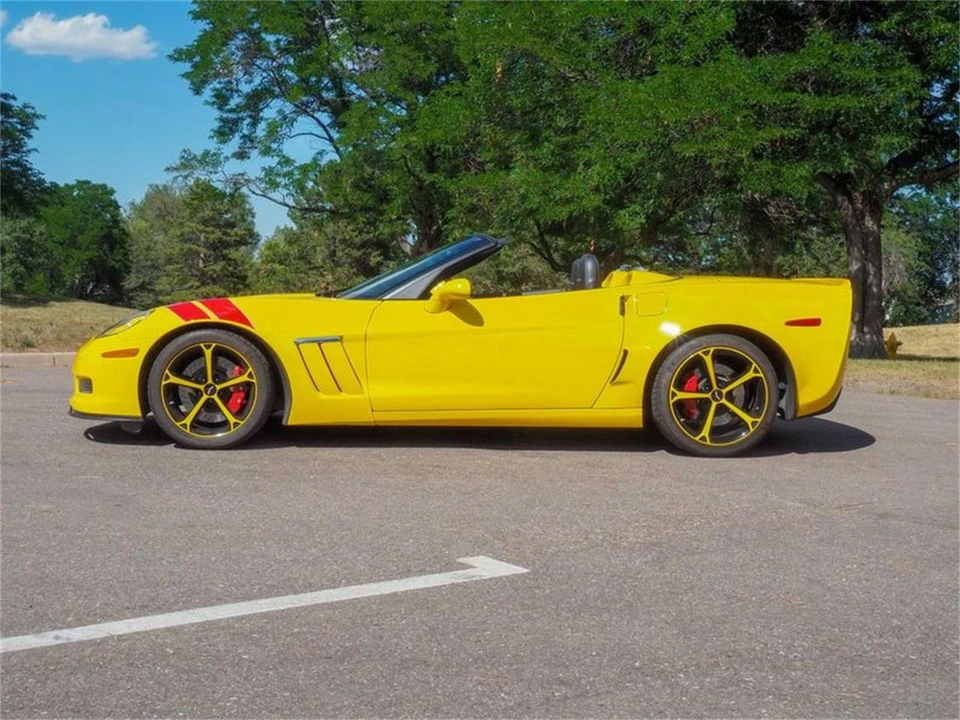 2010 Chevrolet Corvette C6 - Image 12 of 31