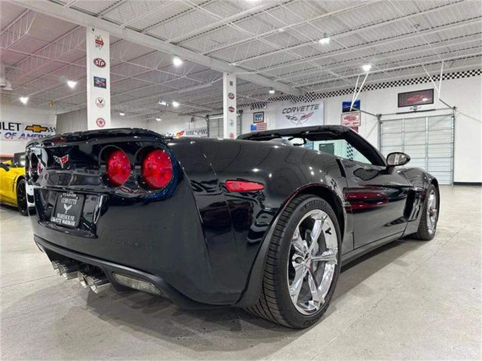 2010 Chevrolet Corvette C6 - Image 3 of 30