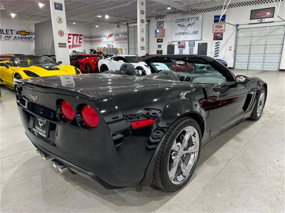 2010 Chevrolet Corvette C6 - Image 19 of 30