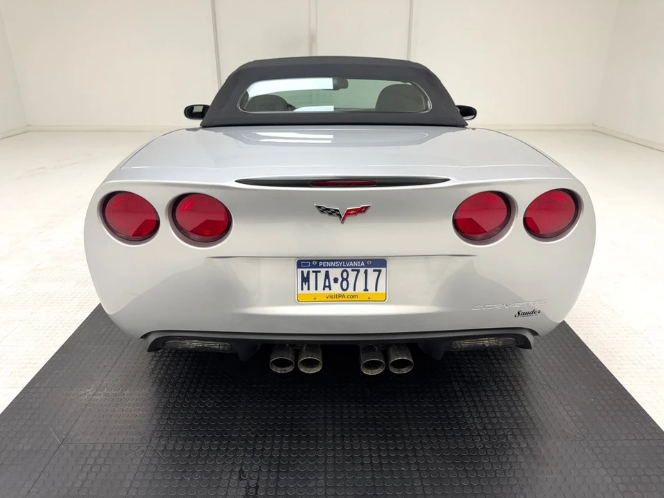 2010 Chevrolet Corvette C6 - Image 7 of 31